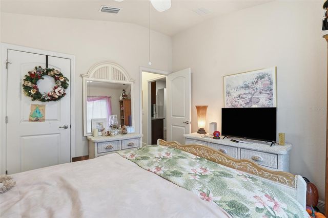 1006 NE 33RD STREET, Cape Coral, FL 33909