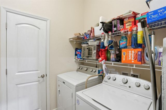 1006 NE 33RD STREET, Cape Coral, FL 33909