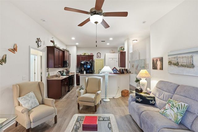 1006 NE 33RD STREET, Cape Coral, FL 33909