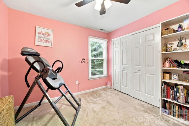 5512 River Falls Drive 16, Charlotte, NC 28215