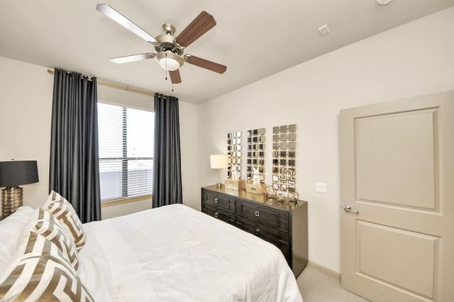 6363 San Felipe Street 544, Houston, TX 77057