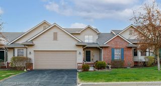 6240 Northridge Hills Drive, Brighton, MI 48116