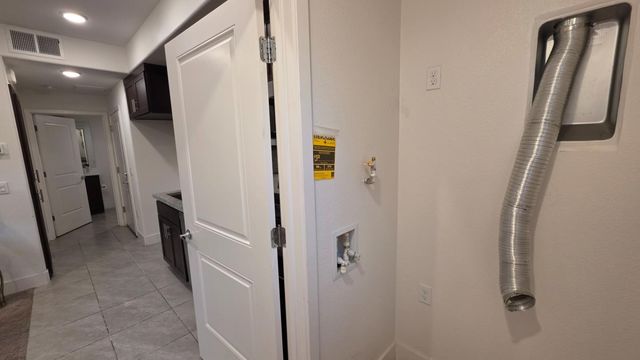 386 Rhythm Lane, Hayward, CA 94544