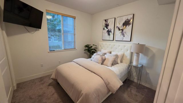 386 Rhythm Lane, Hayward, CA 94544