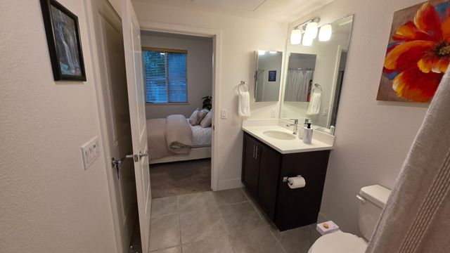 386 Rhythm Lane, Hayward, CA 94544