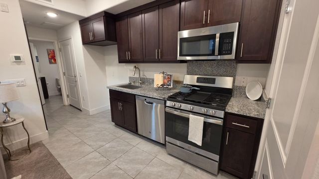 386 Rhythm Lane, Hayward, CA 94544