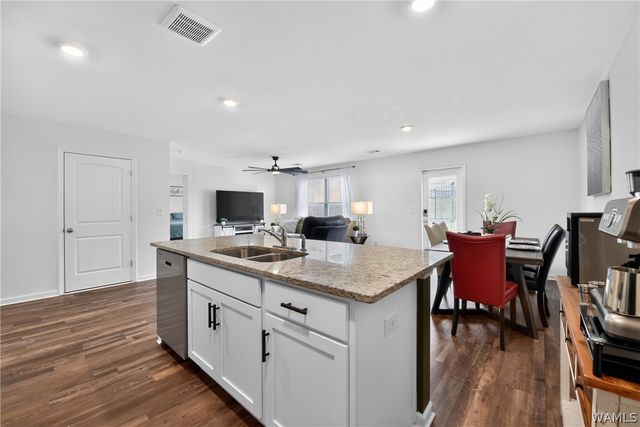 4501 Cottonwood, Northport, AL 35473