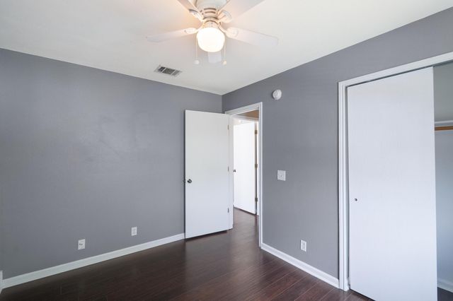 3003 MEADOW LN, Taylor, TX 76574
