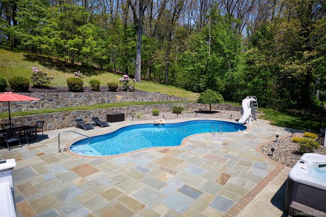 64 Secor Lane, Hopewell Junction, NY 12533