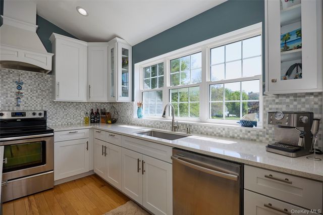 64 Secor Lane, Hopewell Junction, NY 12533
