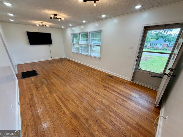 101 Morgan Drive, Mcdonough, GA 30253