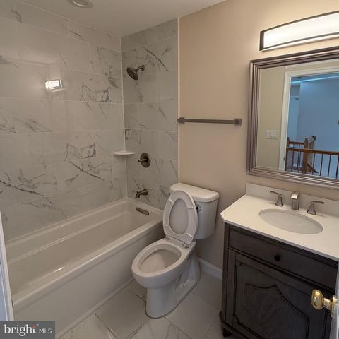 13952 BISHOPS BEQUEST RD, Upper Marlboro, MD 20772