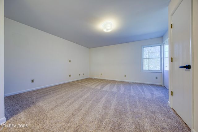 10470 Laura Lee Lane, Knoxville, TN 37922