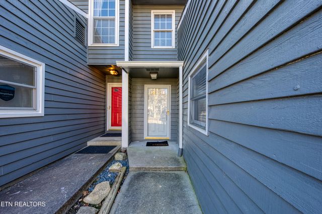 10470 Laura Lee Lane, Knoxville, TN 37922