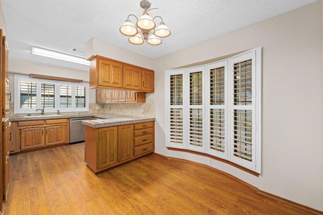 4605 Brentgate Court, Arlington, TX 76017