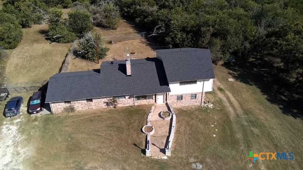 769 County Road 4804, Copperas Cove, TX 76522