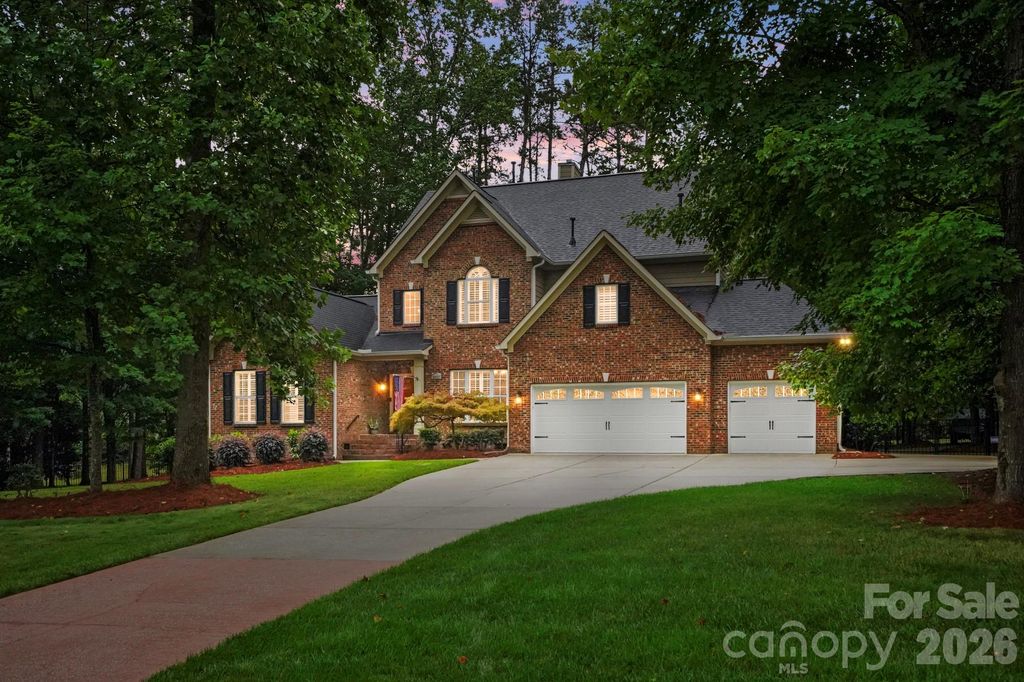 5630 Turkey Oak Drive, Charlotte, NC 28227