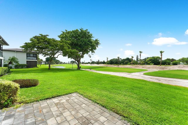 11 SOUTHPORT Lane E, Boynton Beach, FL 33436