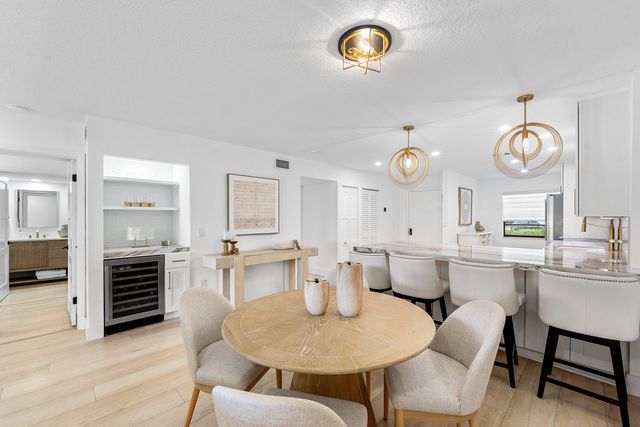 11 SOUTHPORT Lane E, Boynton Beach, FL 33436