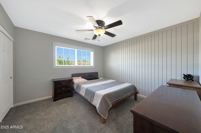 2517 E HIGHLAND Street, Mesa, AZ 85213