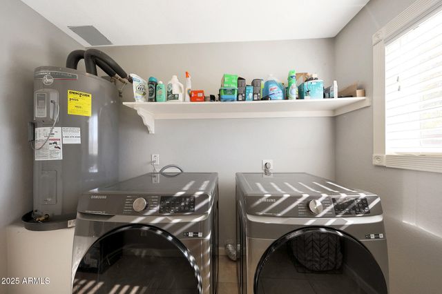 2517 E HIGHLAND Street, Mesa, AZ 85213