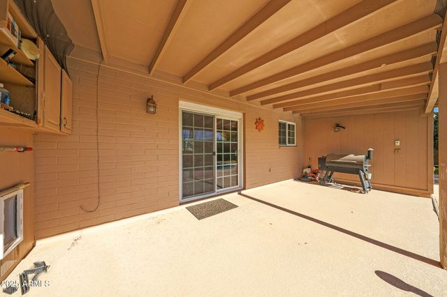 2517 E HIGHLAND Street, Mesa, AZ 85213