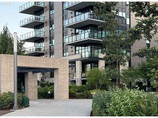 1830 Nw RIVERSCAPE St 106, Portland, OR 97209