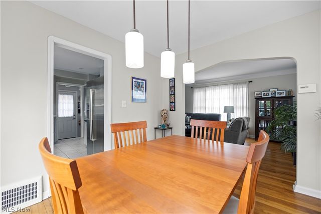 3640 W 210th Street, Fairview Park, OH 44126