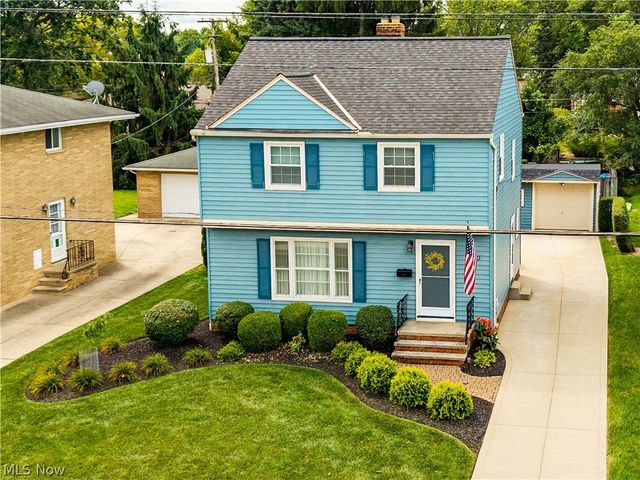 3640 W 210th Street, Fairview Park, OH 44126