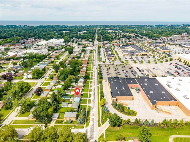 3640 W 210th Street, Fairview Park, OH 44126