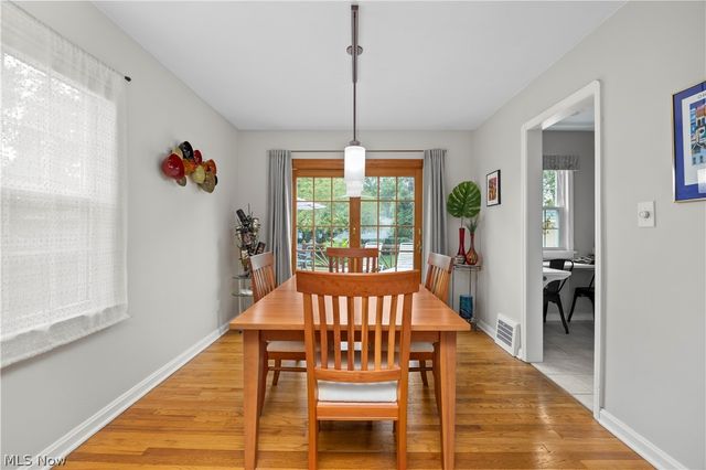 3640 W 210th Street, Fairview Park, OH 44126