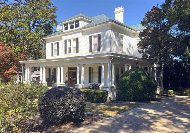 225 N Indian Springs N Drive, Forsyth, GA 31029