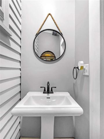 225 N Indian Springs N Drive, Forsyth, GA 31029