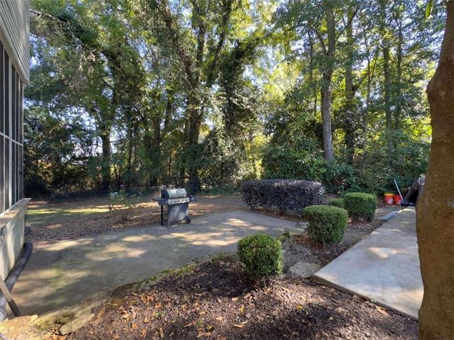 225 N Indian Springs N Drive, Forsyth, GA 31029