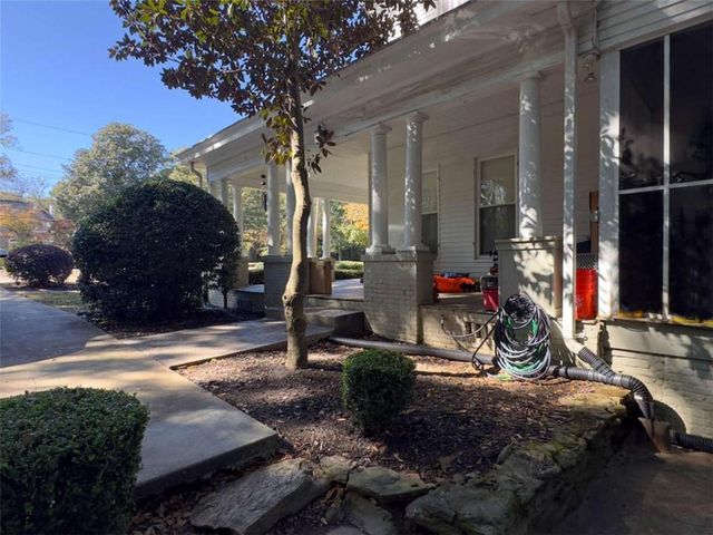 225 N Indian Springs N Drive, Forsyth, GA 31029