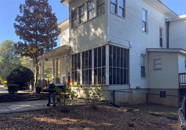 225 N Indian Springs N Drive, Forsyth, GA 31029