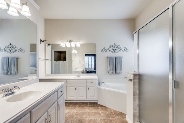 4312 Old Grove Drive, Mansfield, TX 76063