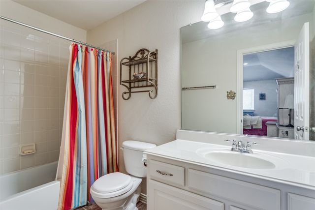 4312 Old Grove Drive, Mansfield, TX 76063