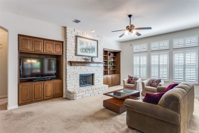 4312 Old Grove Drive, Mansfield, TX 76063