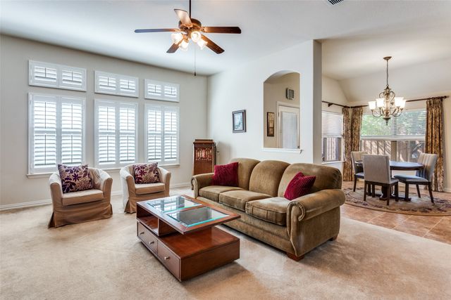 4312 Old Grove Drive, Mansfield, TX 76063