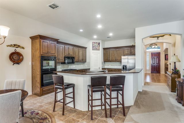 4312 Old Grove Drive, Mansfield, TX 76063