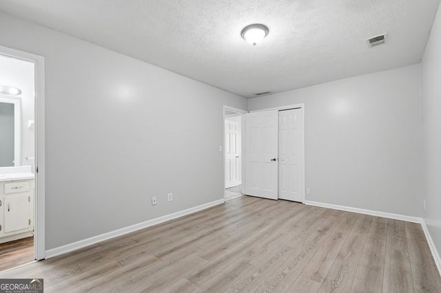 2124 Golfview Drive SE, Conyers, GA 30013