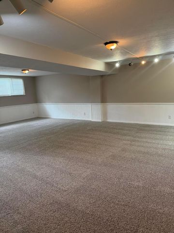 1452 Ironwood Drive, Columbus, OH 43229
