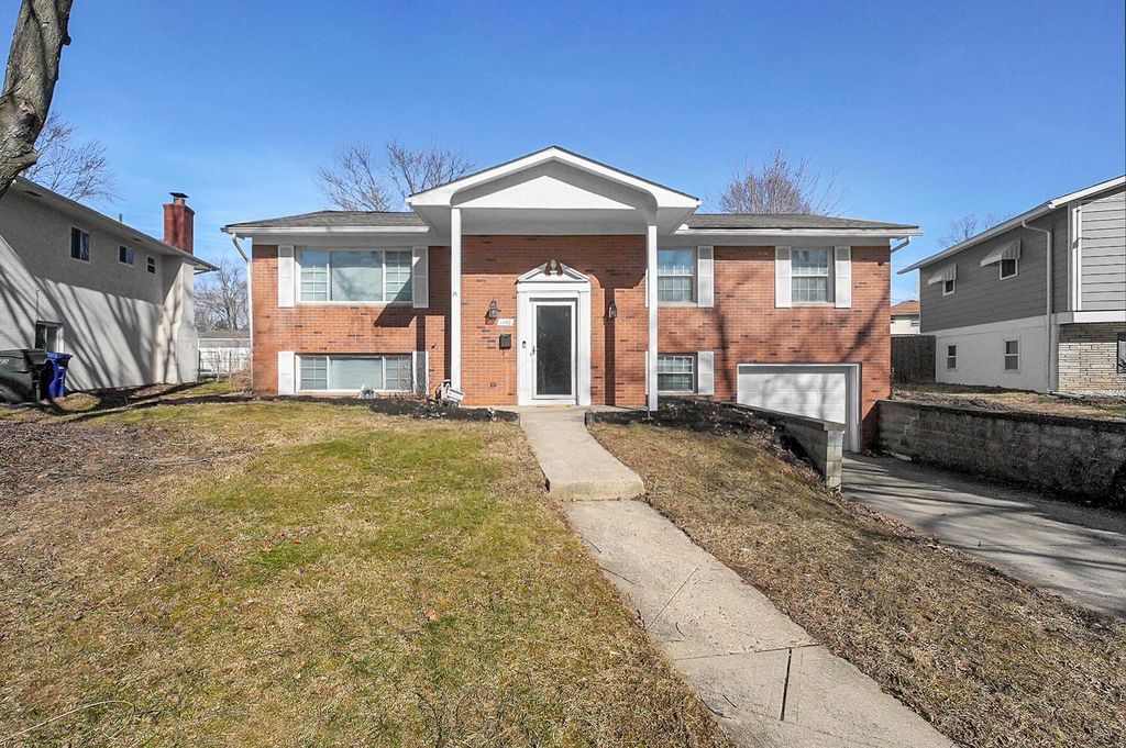 1452 Ironwood Drive, Columbus, OH 43229