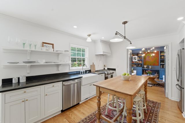 680 Fort Sumter Drive, Charleston, SC 29412
