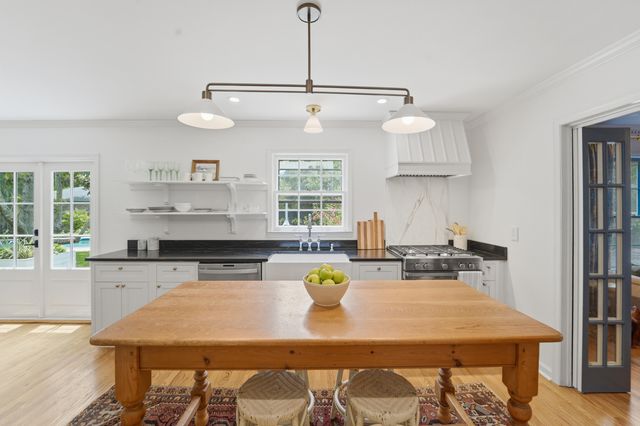 680 Fort Sumter Drive, Charleston, SC 29412