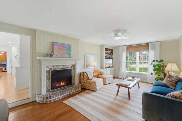680 Fort Sumter Drive, Charleston, SC 29412