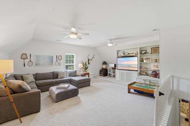 680 Fort Sumter Drive, Charleston, SC 29412