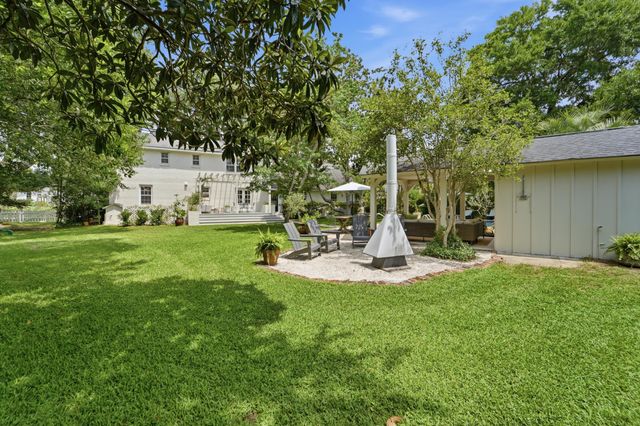 680 Fort Sumter Drive, Charleston, SC 29412
