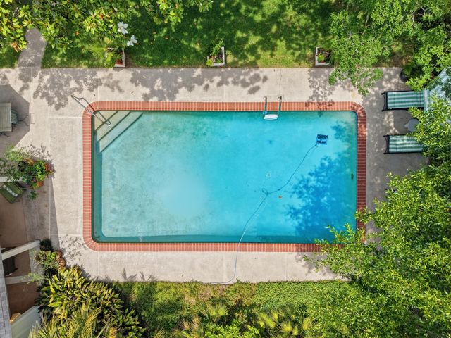 680 Fort Sumter Drive, Charleston, SC 29412